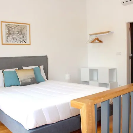 Apartman Akicity Chiado Star Ii *